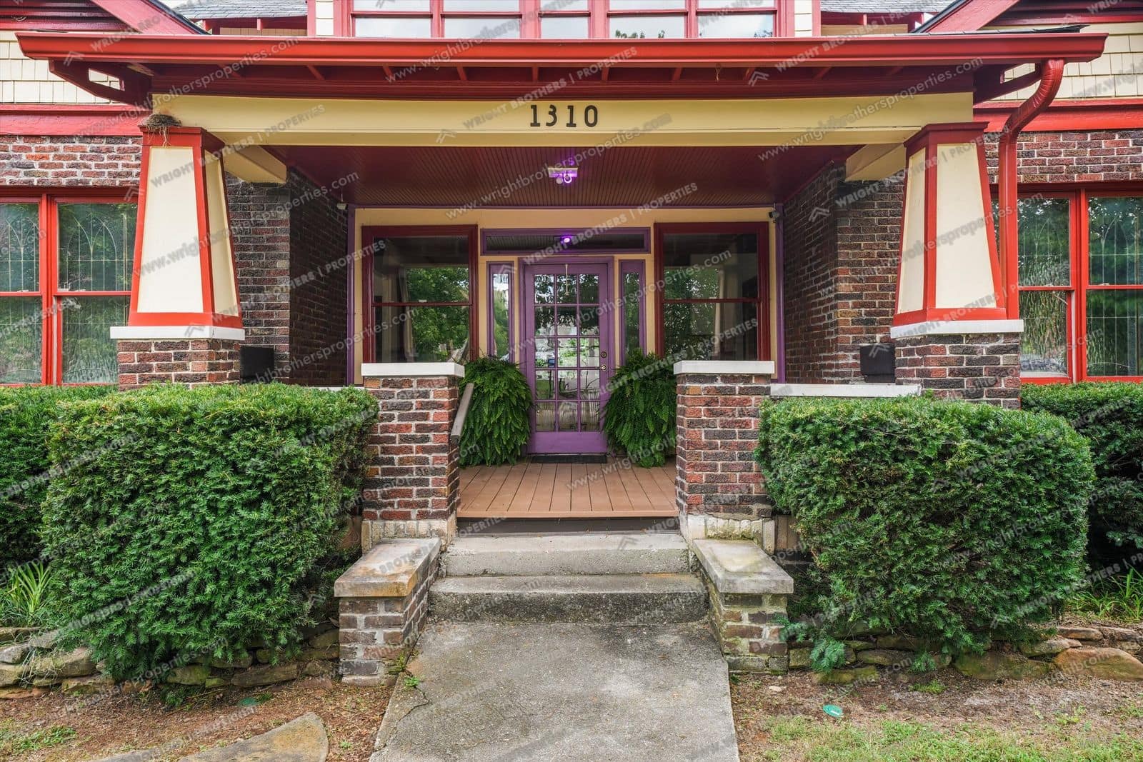 1310 Luttrell Street, home photo 2
