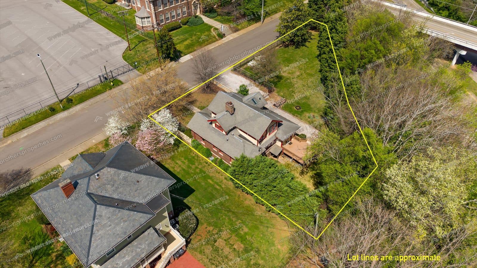 1310 Luttrell Street, home photo 5